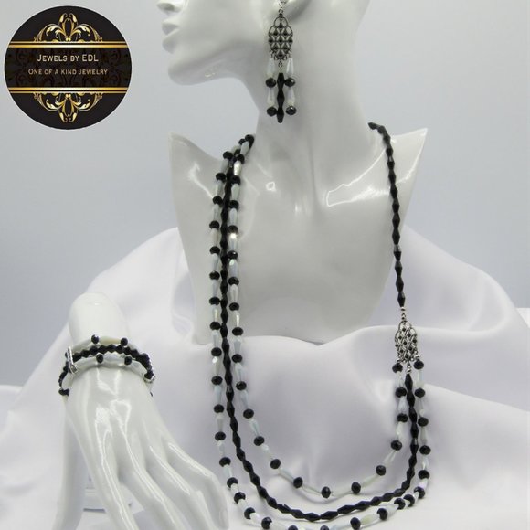 1 to 3 Black & White Beaded Jewelry Set - Picture 1 of 5